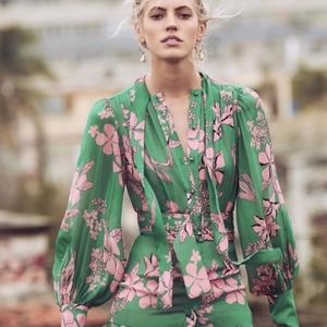 alexis tisdale dress